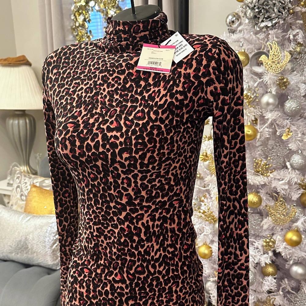 NWT ANNE KLEIN MOCK TOP